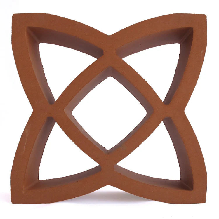 Lattice Bricks: Gaudi 1