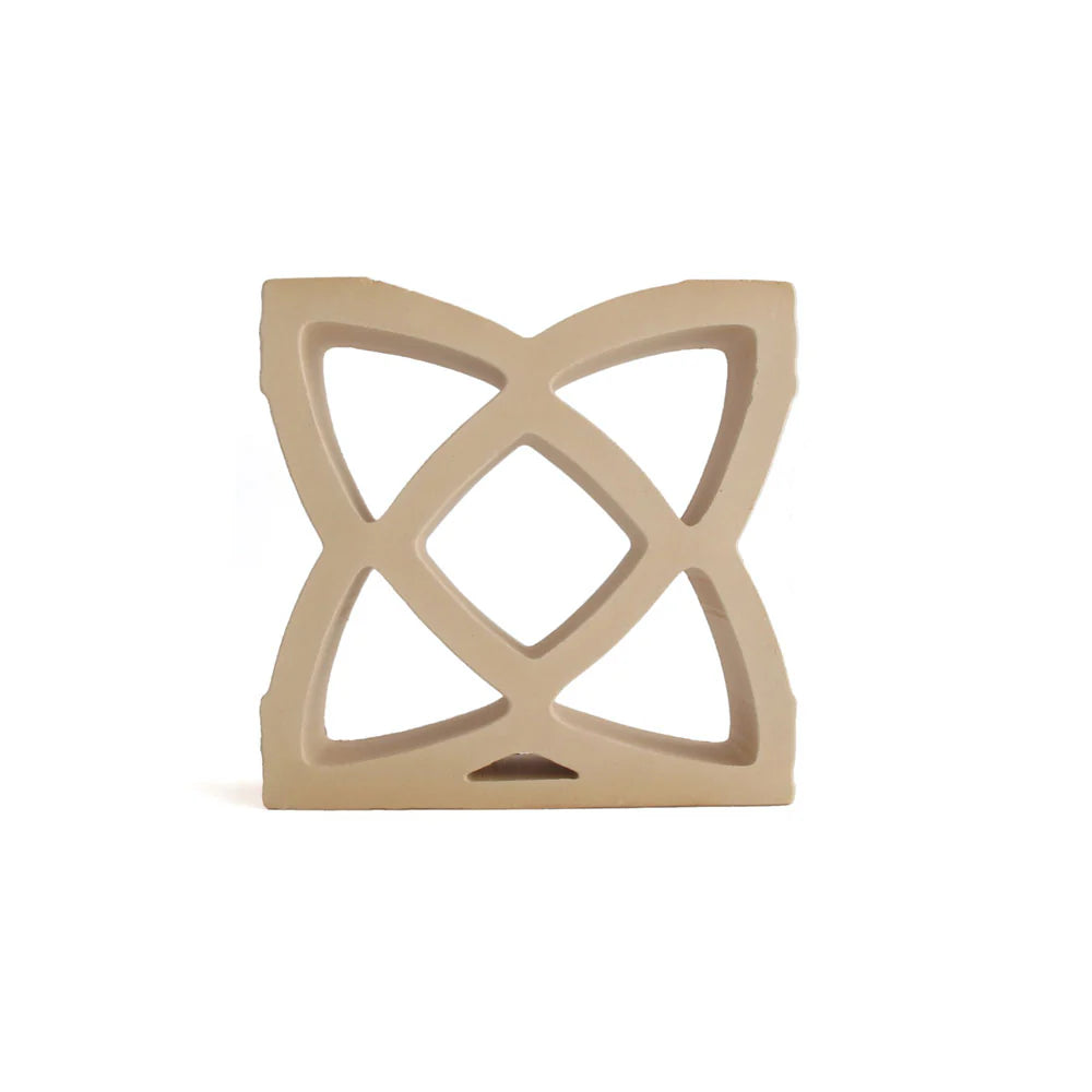Lattice Bricks: Gaudi 12
