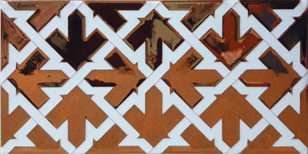 Mulacen gold and white tile